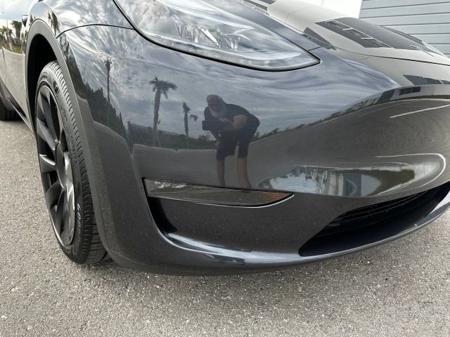 2024 Tesla Model Y - Image 30