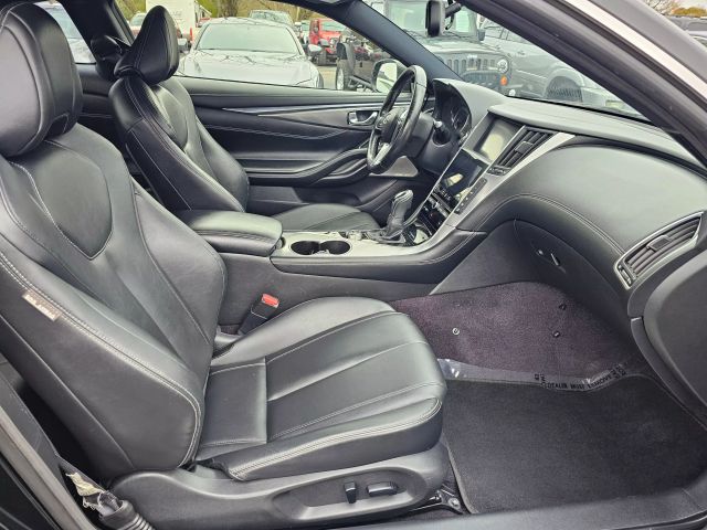 2017 Infiniti Q60 - Image 13