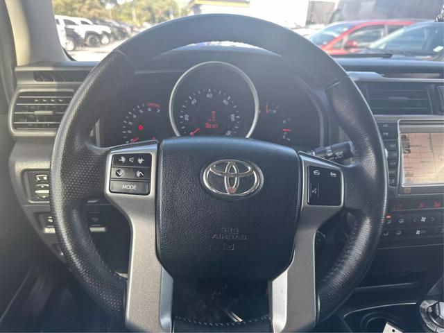 2013 Toyota 4Runner Limited photo 14