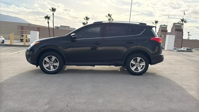 2015 Toyota Rav4 - Image 4