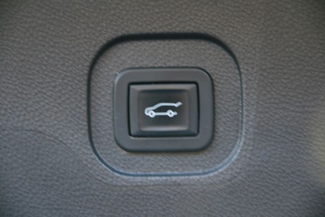 2012 Chevrolet Equinox - Image 20