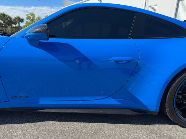 2022 Porsche 911 - Image 30