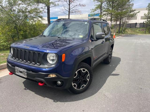 Jeep Renegade's photo