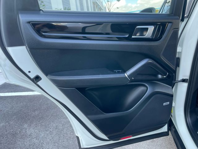 2019 Porsche Cayenne - Image 113