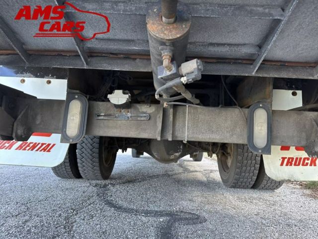 2017 Hino 195 - Image 33