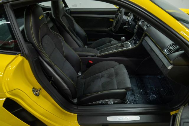 2021 Porsche 718 Cayman Gt4 Coupe 2d - - Image 21