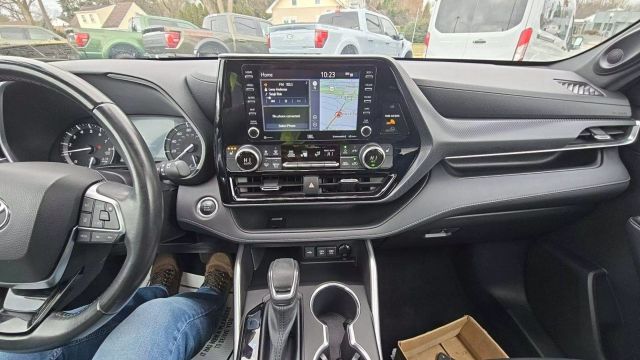 2021 Toyota Highlander Xse Sport Utility 4d - Image 10