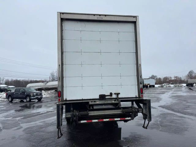2019 Freightliner M2 - Image 6
