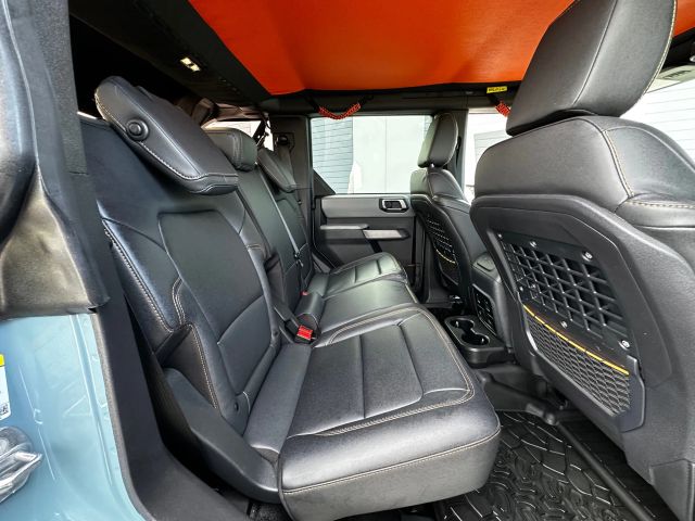 2022 Ford Bronco - Image 64