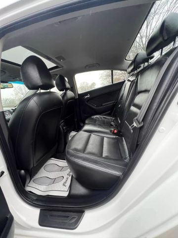 2017 Kia Forte Ex Sedan 4d - Image 14