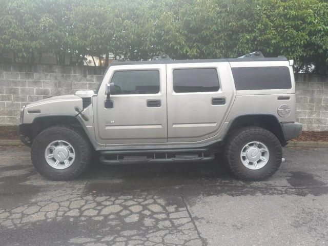 2003 Hummer H2 - Image 5