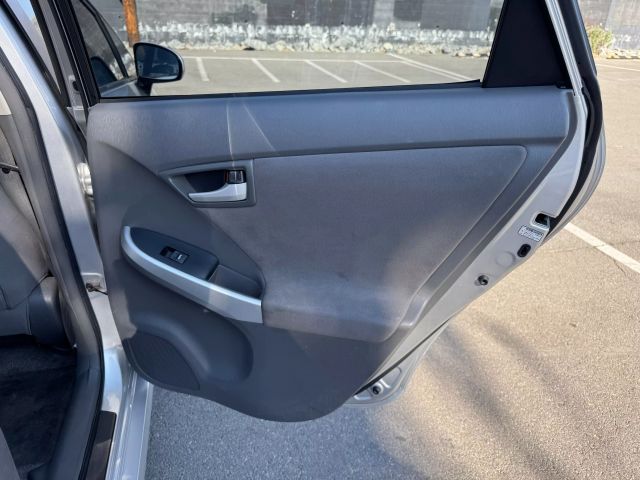 2011 Toyota Prius - Image 21
