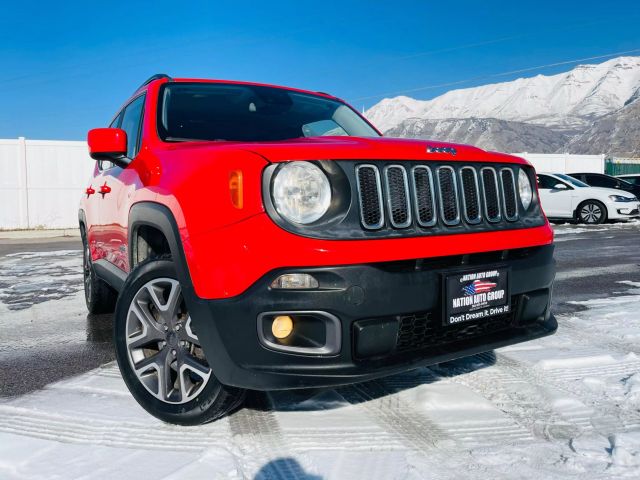 2017 Jeep Renegade - Image 11