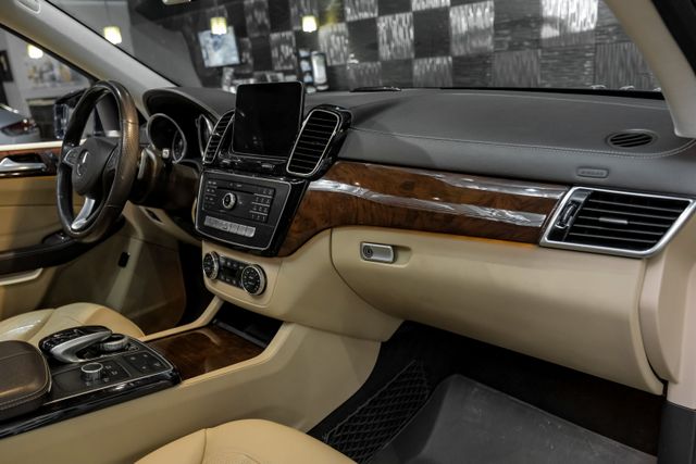 2019 Mercedes-benz Gls Gls 450 4matic Sport Utility 4d - Image 10