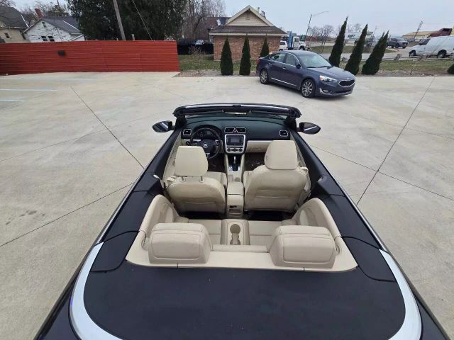 2016 Volkswagen Eos - Image 6