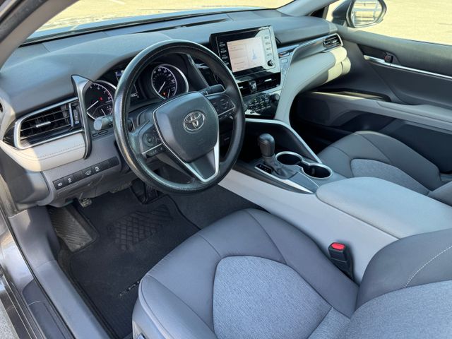 2021 Toyota Camry - Image 10