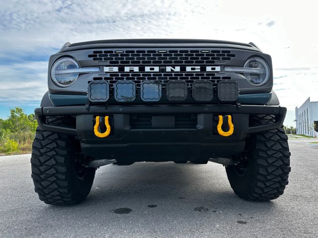 2022 Ford Bronco - Image 18