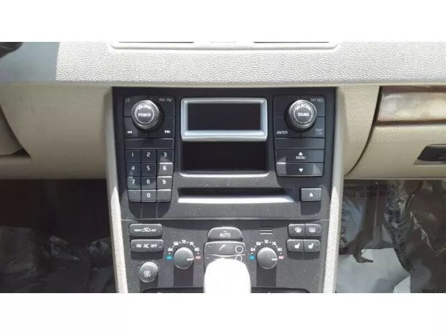 2004 Volvo Xc90 - Image 12