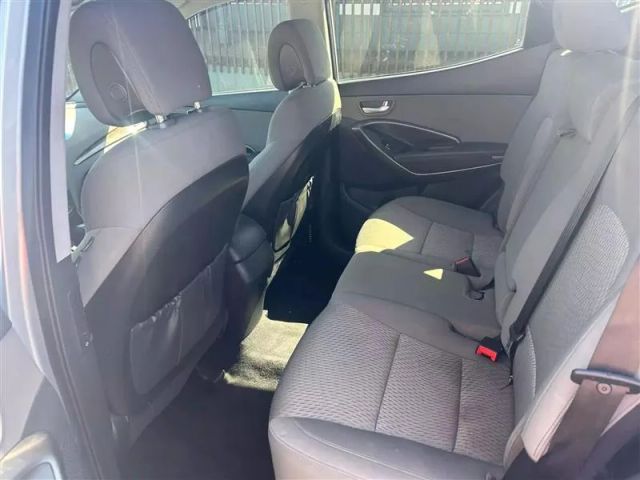 2017 Hyundai Santa Fe Sport - Image 17