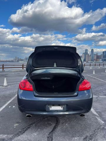 2007 Infiniti G35x Sedan 4d - Image 12
