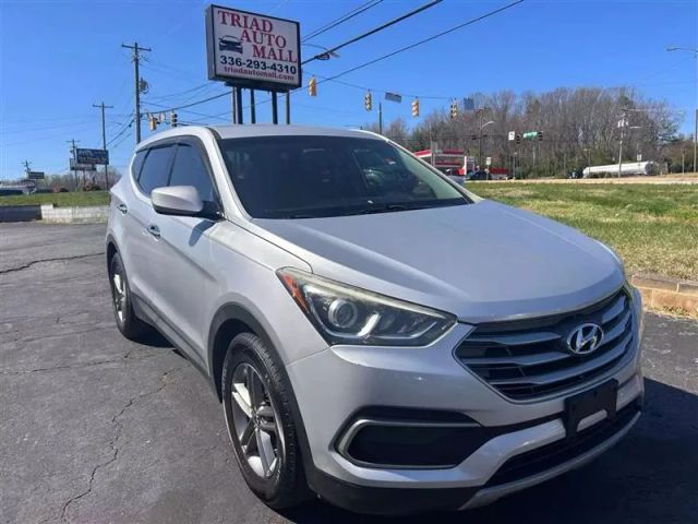 2017 Hyundai Santa Fe Sport - Image 4