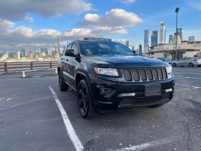 2015 Jeep Grand Cherokee Altitude Sport Utility 4d - Image 2
