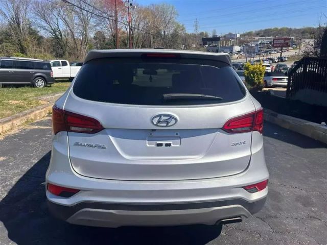 2017 Hyundai Santa Fe Sport - Image 7