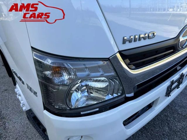 2017 Hino 195 - Image 26