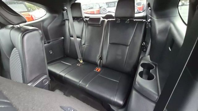 2021 Toyota Highlander Xse Sport Utility 4d - Image 9
