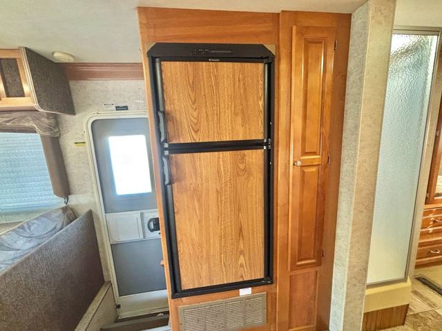 2005 Gulf Stream Bt Cruiser - Image 19