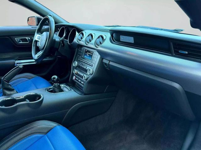 2017 Ford Mustang - Image 24