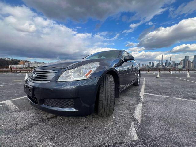 2007 Infiniti G35x Sedan 4d - Image 5