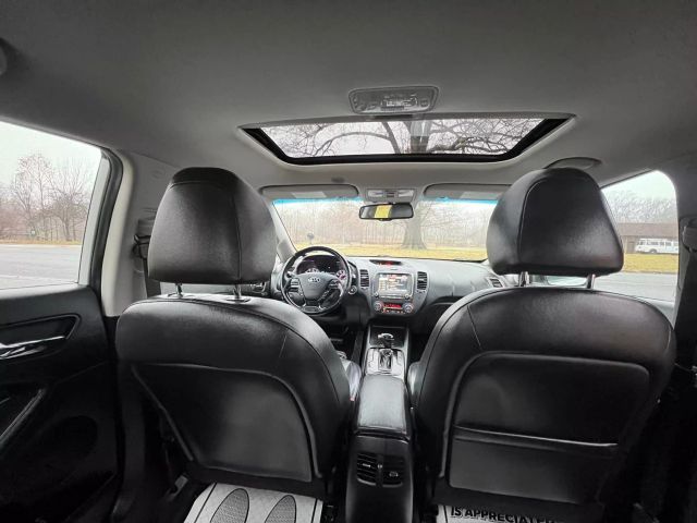 2017 Kia Forte Ex Sedan 4d - Image 18