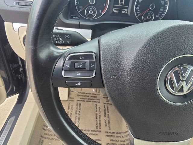 2016 Volkswagen Eos - Image 23