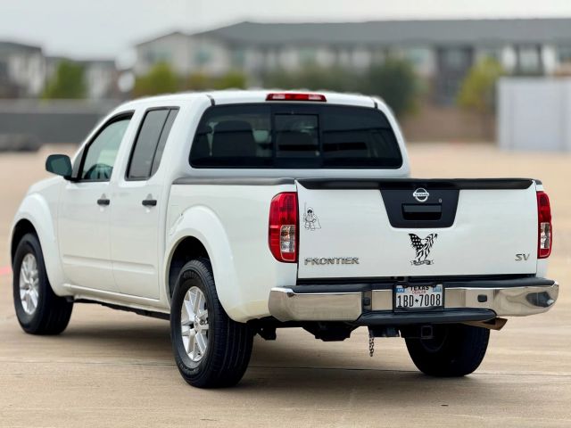 2019 Nissan Frontier Crew Cab - Image 8