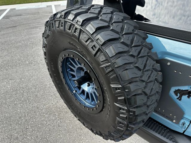 2022 Ford Bronco - Image 42