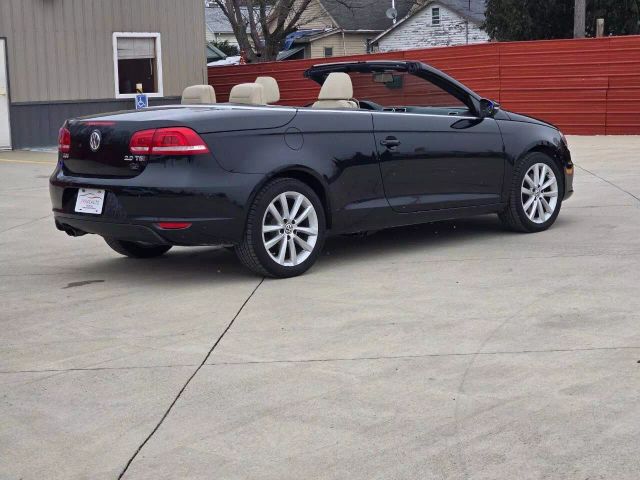 2016 Volkswagen Eos - Image 8