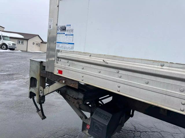 2019 Freightliner M2 - Image 13