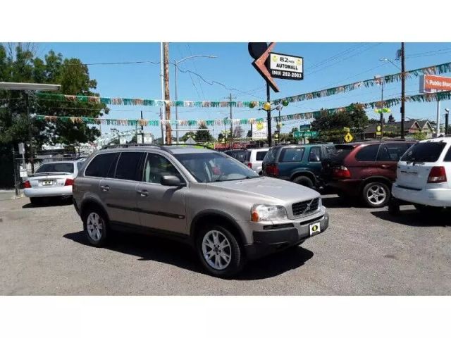 2004 Volvo Xc90 - Image 3