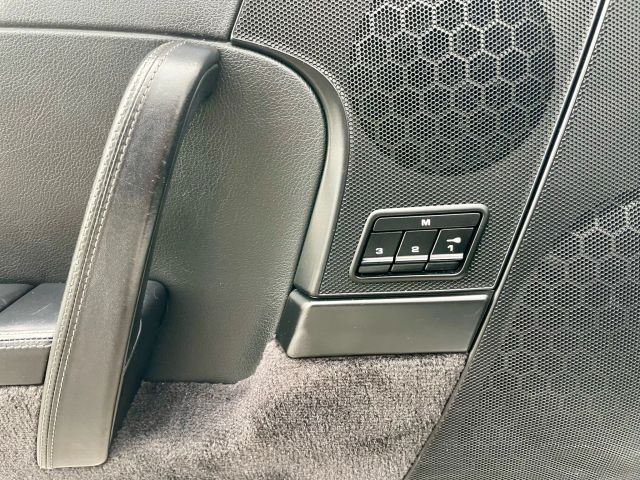 2009 Porsche 911 - Image 71