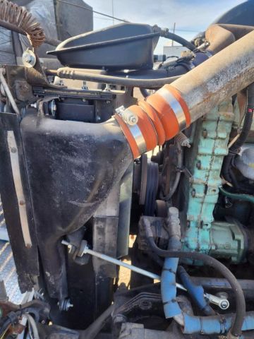 1994 Kenworth Construct T600 - Image 21