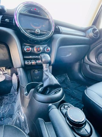 2017 Mini Hardtop 4 Door - Image 38