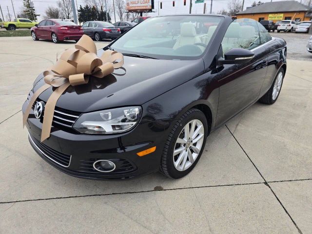 2016 Volkswagen Eos - Image 2