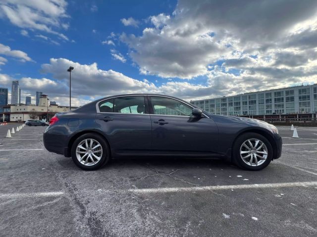 2007 Infiniti G35x Sedan 4d - Image 7