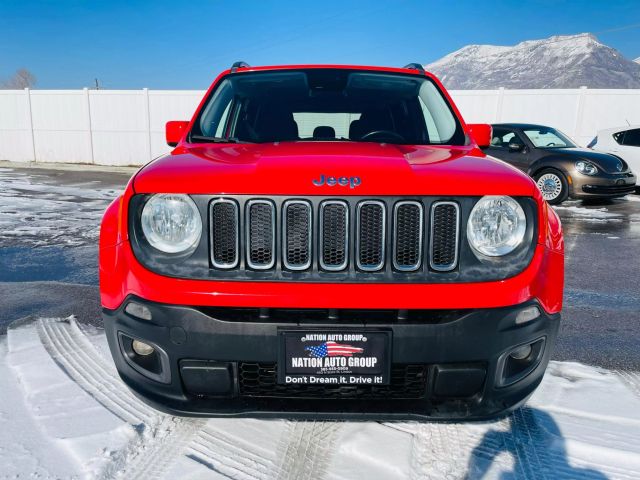 2017 Jeep Renegade - Image 5