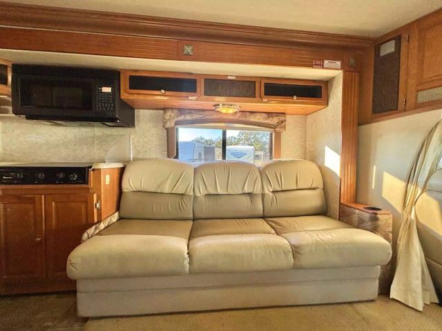 2005 Gulf Stream Bt Cruiser - Image 6