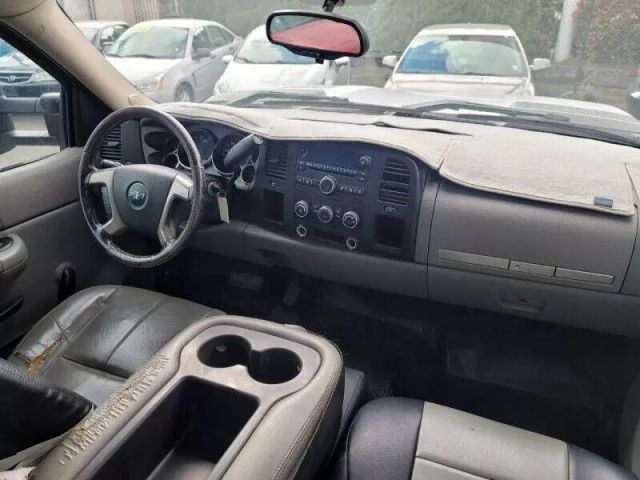 2008 Chevrolet Silverado 2500 Hd Crew Cab - Image 18