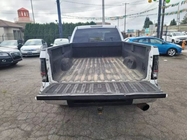 2008 Chevrolet Silverado 2500 Hd Crew Cab - Image 22