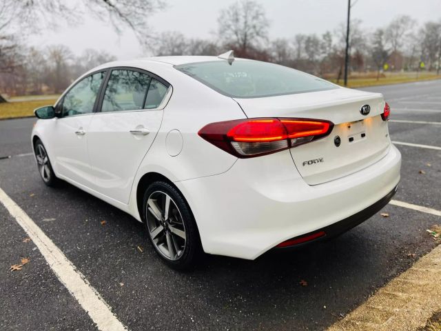 2017 Kia Forte Ex Sedan 4d - Image 8