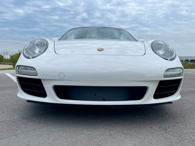 2009 Porsche 911 - Image 33